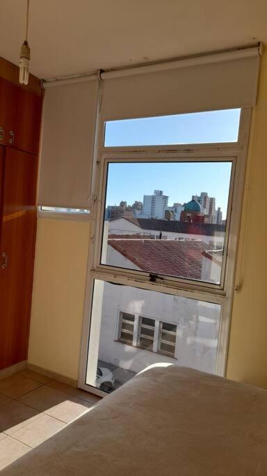 Excelente departamento en zona céntrica. C/Cochera Río Cuarto Exterior foto